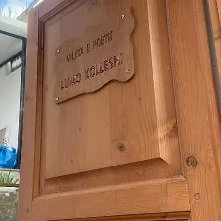 The Poets House - Permet